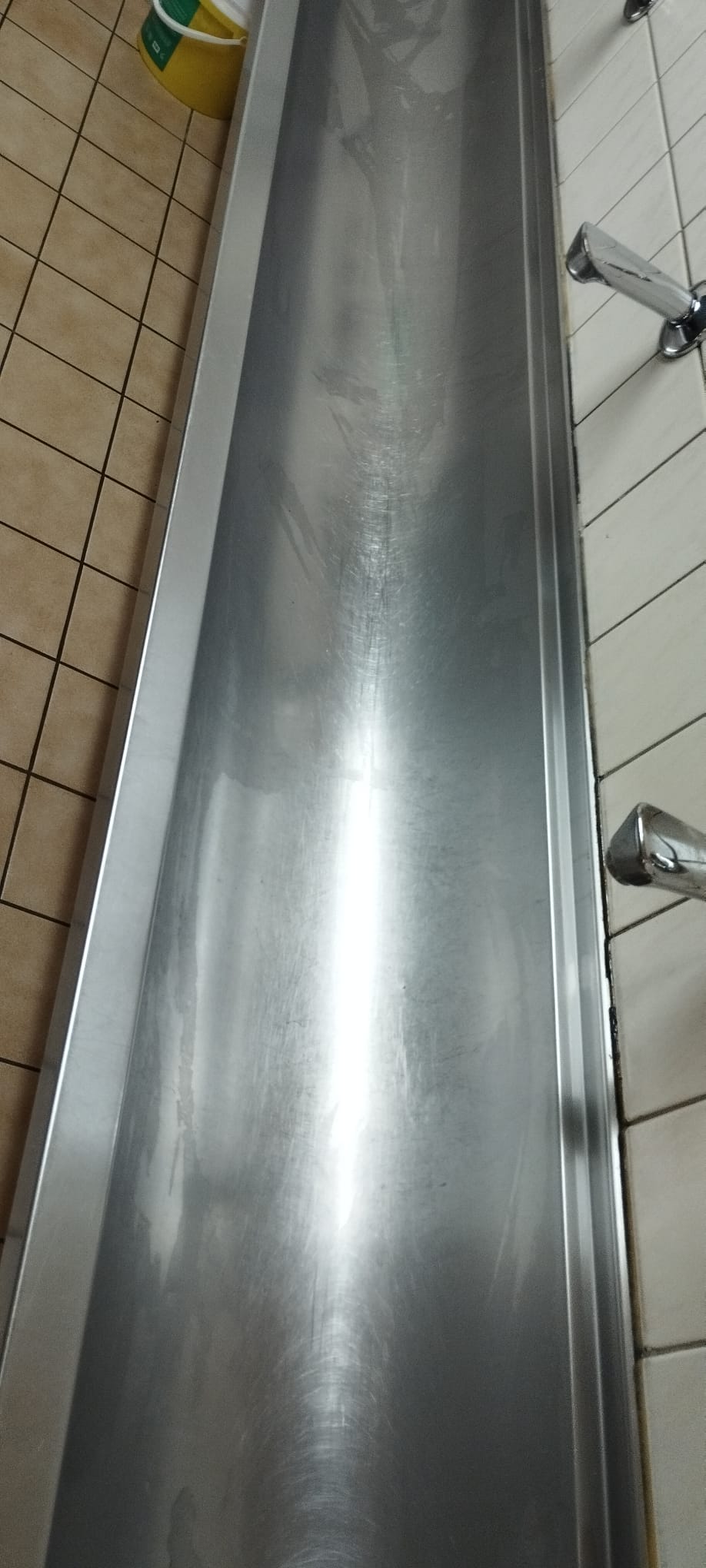 Lavabo nach der Reinigung